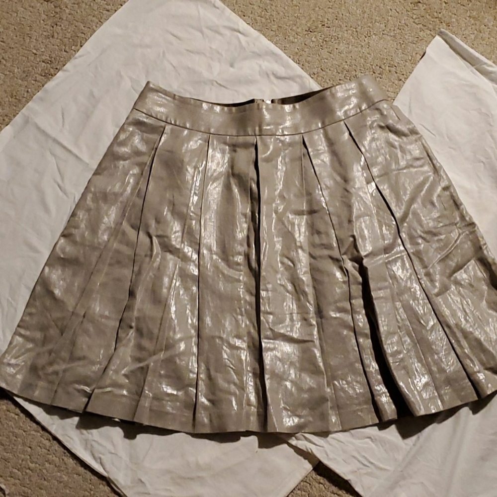 Banana Republic knife pleat silver foil skirt